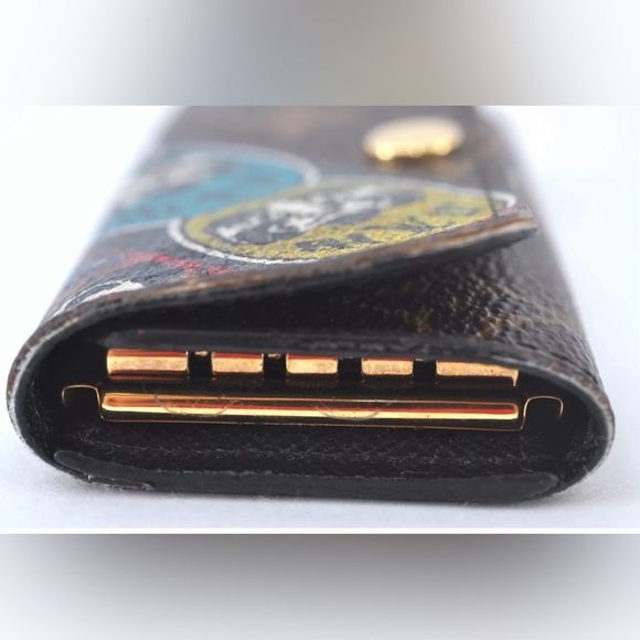 Auth Louis Vuitton Kabuki Monogram Multicles 4 Four Hooks Key Case. COLLECTORS🔥 - Picture 4 of 16